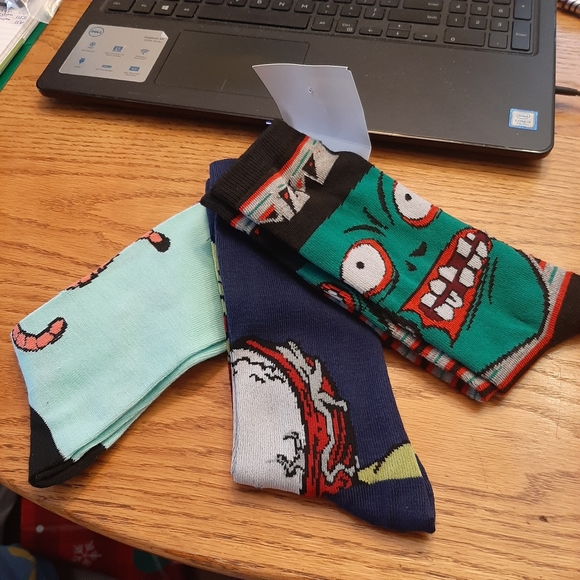 Man's clothing (Socks) - Picture 2 of 8
